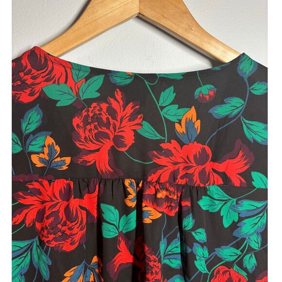 Torrid Women 0 Plus Georgette Pintuck Front Button Floral Long Sleeve Blouse - Picture 6 of 8